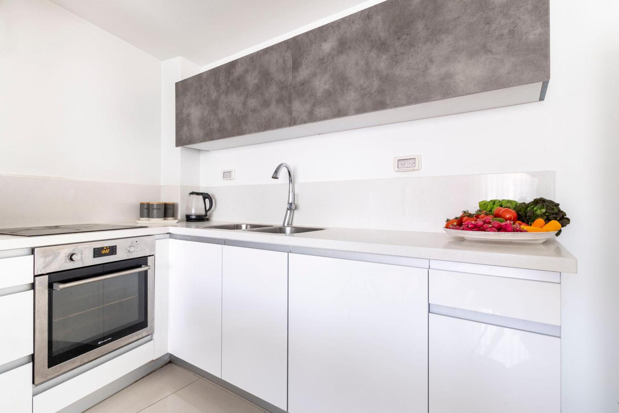 Stylish 1 Bedrooms Parking At City Gate Jerusalem Exterior photo
